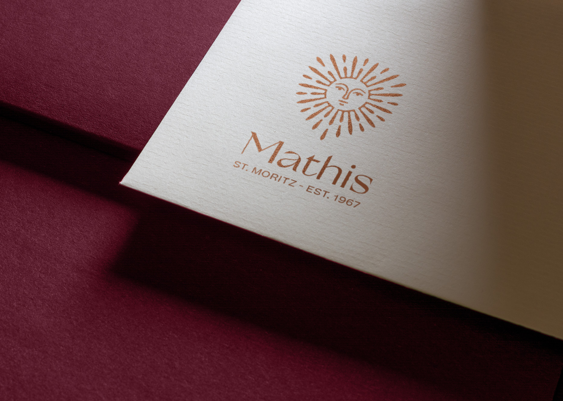 reto mathis branding logo closeup kommigraphics